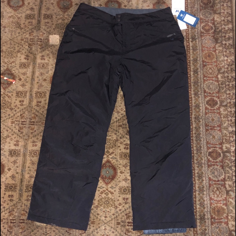 White Sierra women’s ski pants 1X - NWT!